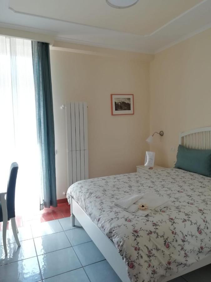 B&B Flavio Pozzuoli Eksteriør billede